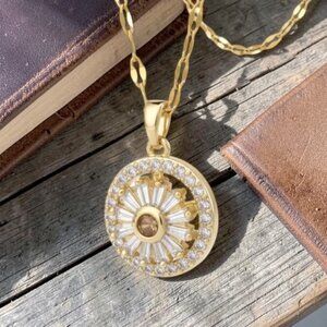18K Gold-Plated Stainless Steel Fidget Necklace With 360° Rotating Pendant 18-In